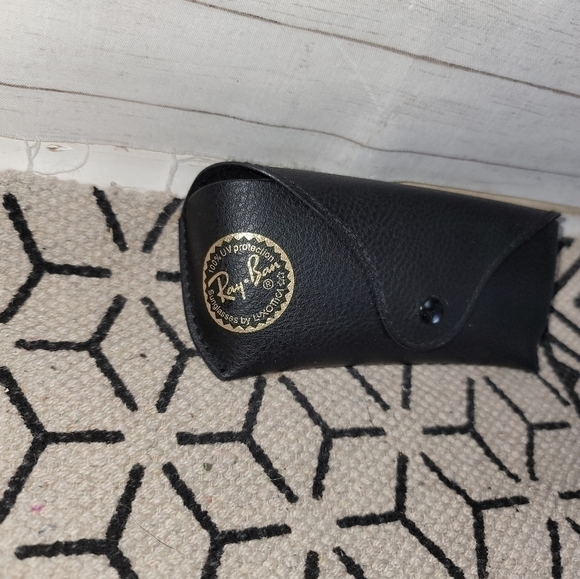 RAY-BAN BLACK SUNGLASSES CASE w CLEANING CLOTH - Picture 2 of 8